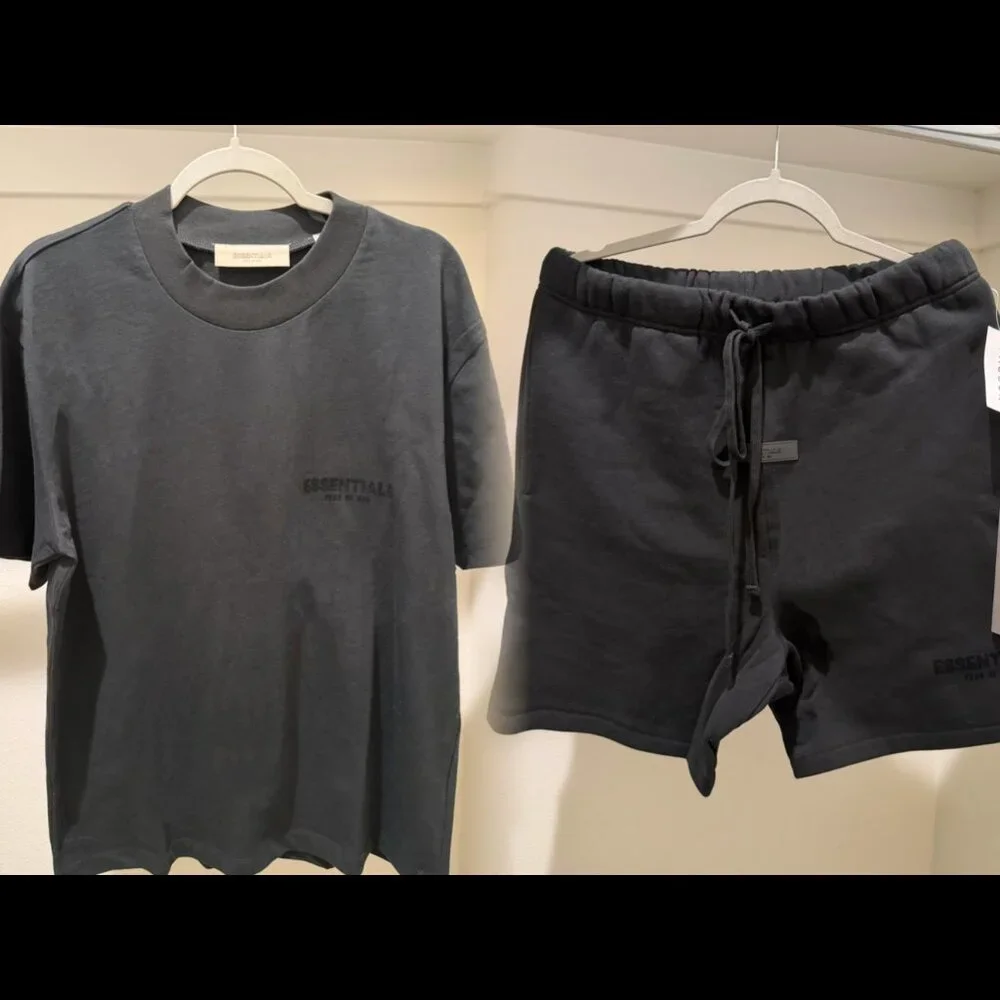 Combo Set Fear of God Essentials Black T-shirt & Shorts BNWT Authentic โ
- Picture 1 of 10